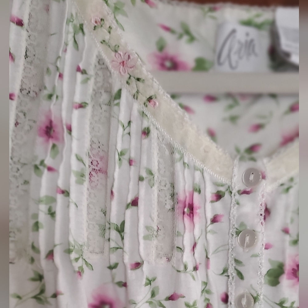 Aria 100% Cotton Long Floral Print & Lace Trim Nightgown in Medium